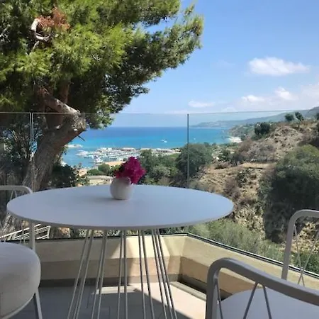 Ξενοδοχείο με διαμερίσματα S'o